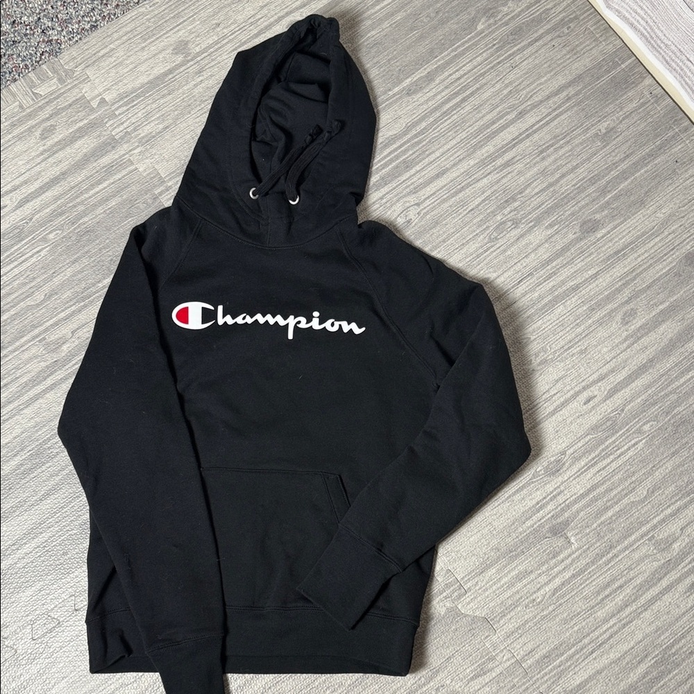 Champion Classic Black Pullover Size XS